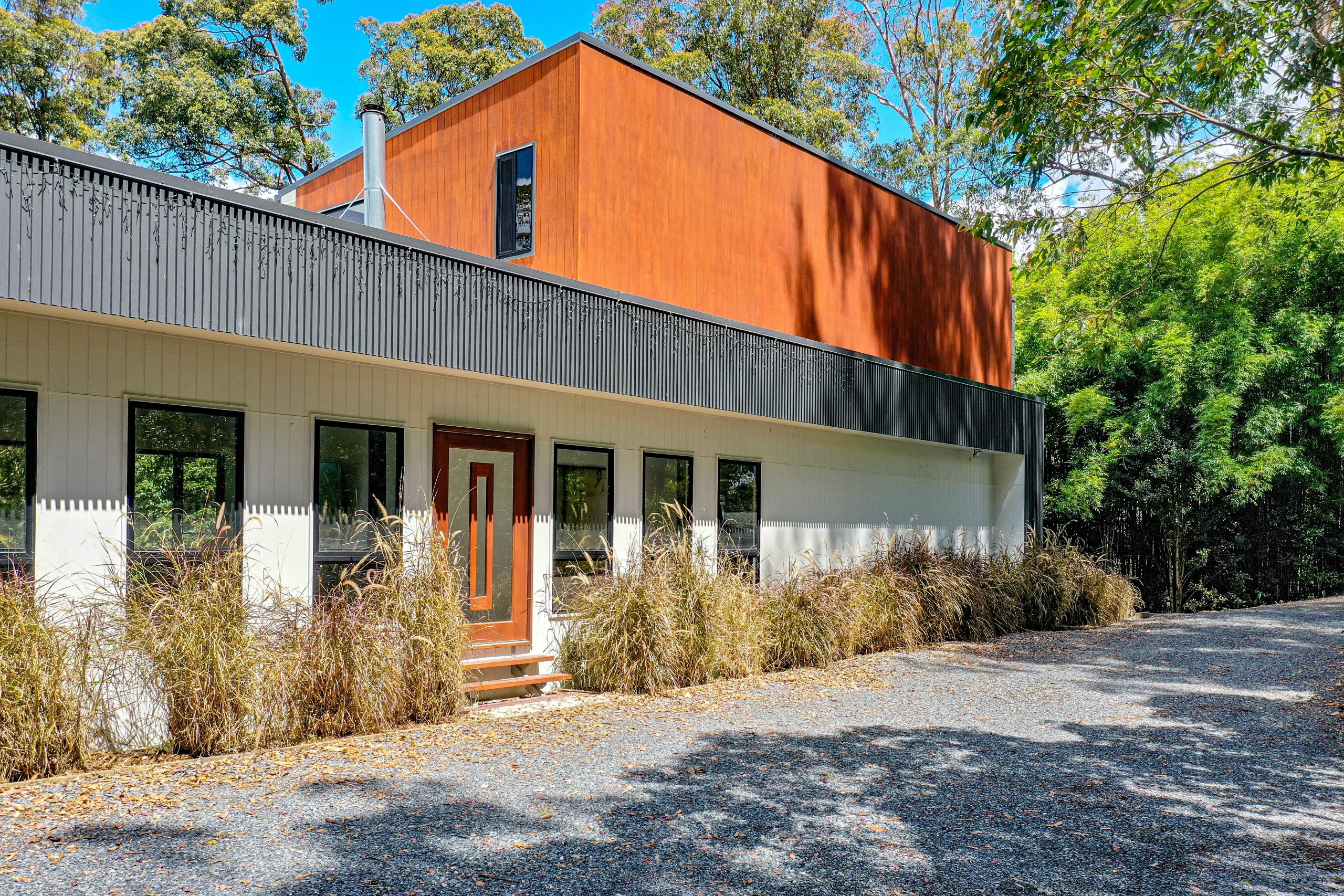 Tamborine Mnt Residence